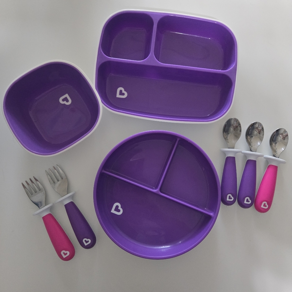 Munchkin purple and pink meal time set